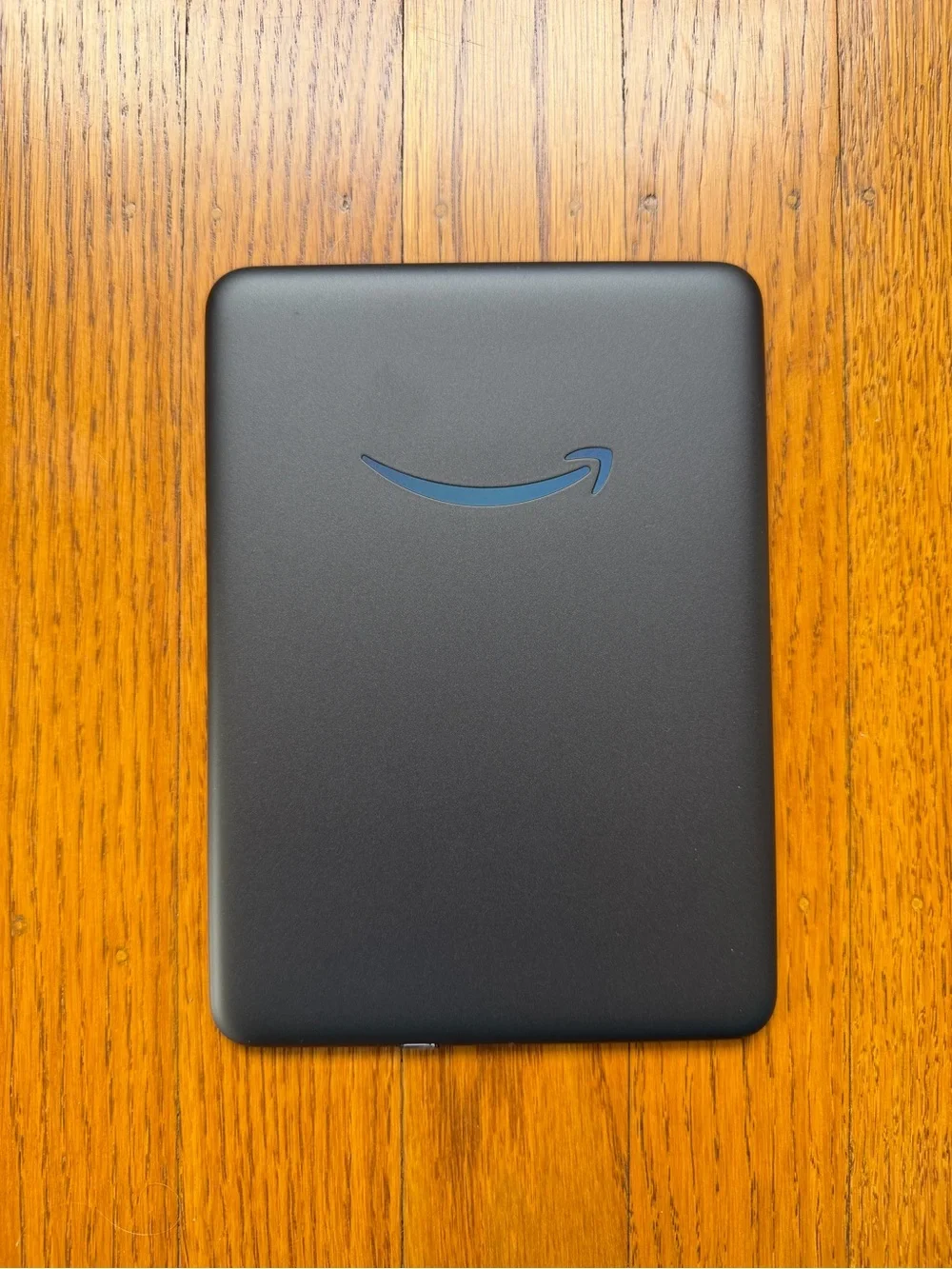 Kindle Colorsoft (newest model) Signature Edition in Metallic Black + 1 Case